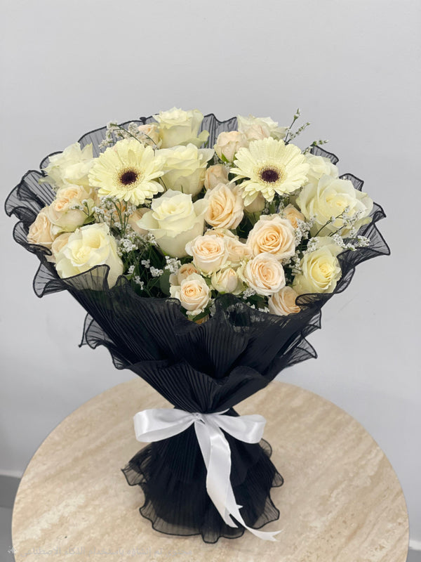 Elegant Charm Bouquet
