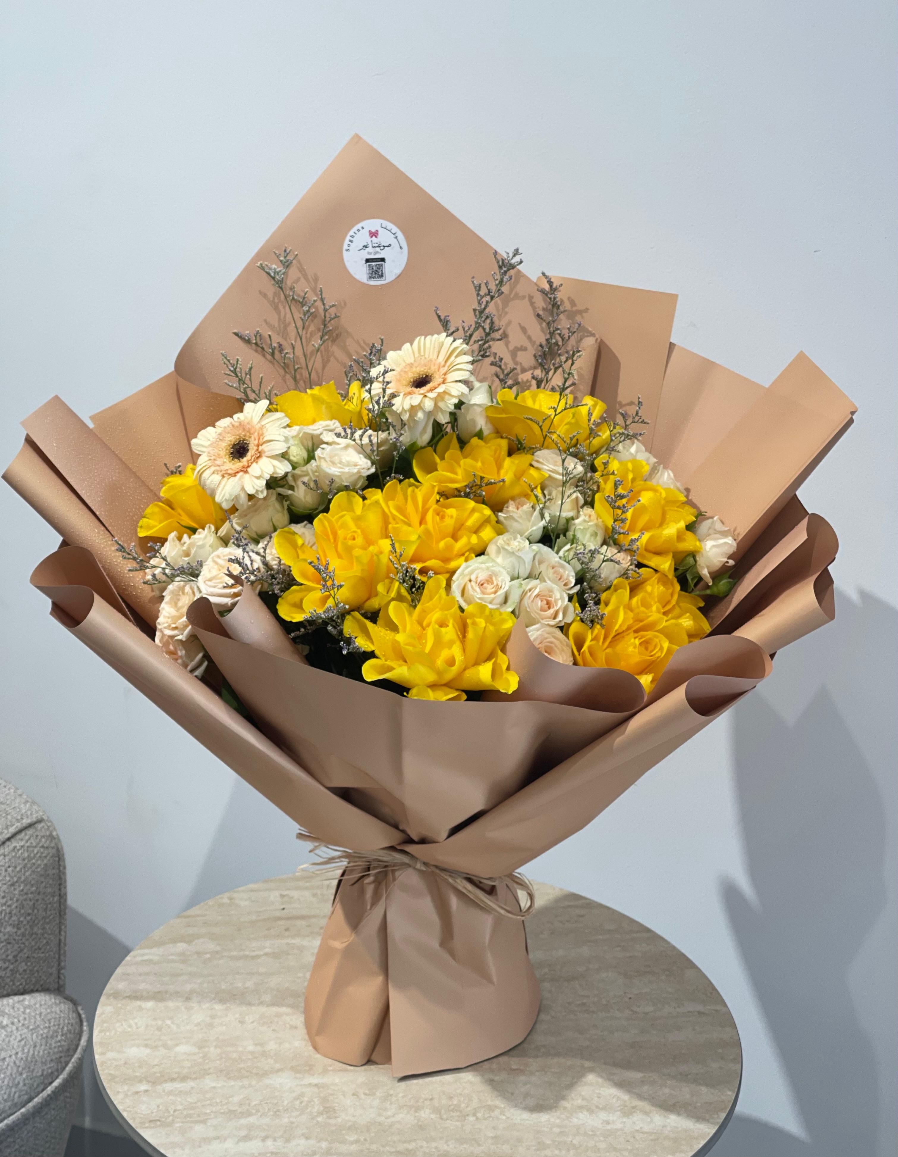 Sunny Delight – Yellow Rose Bouquet