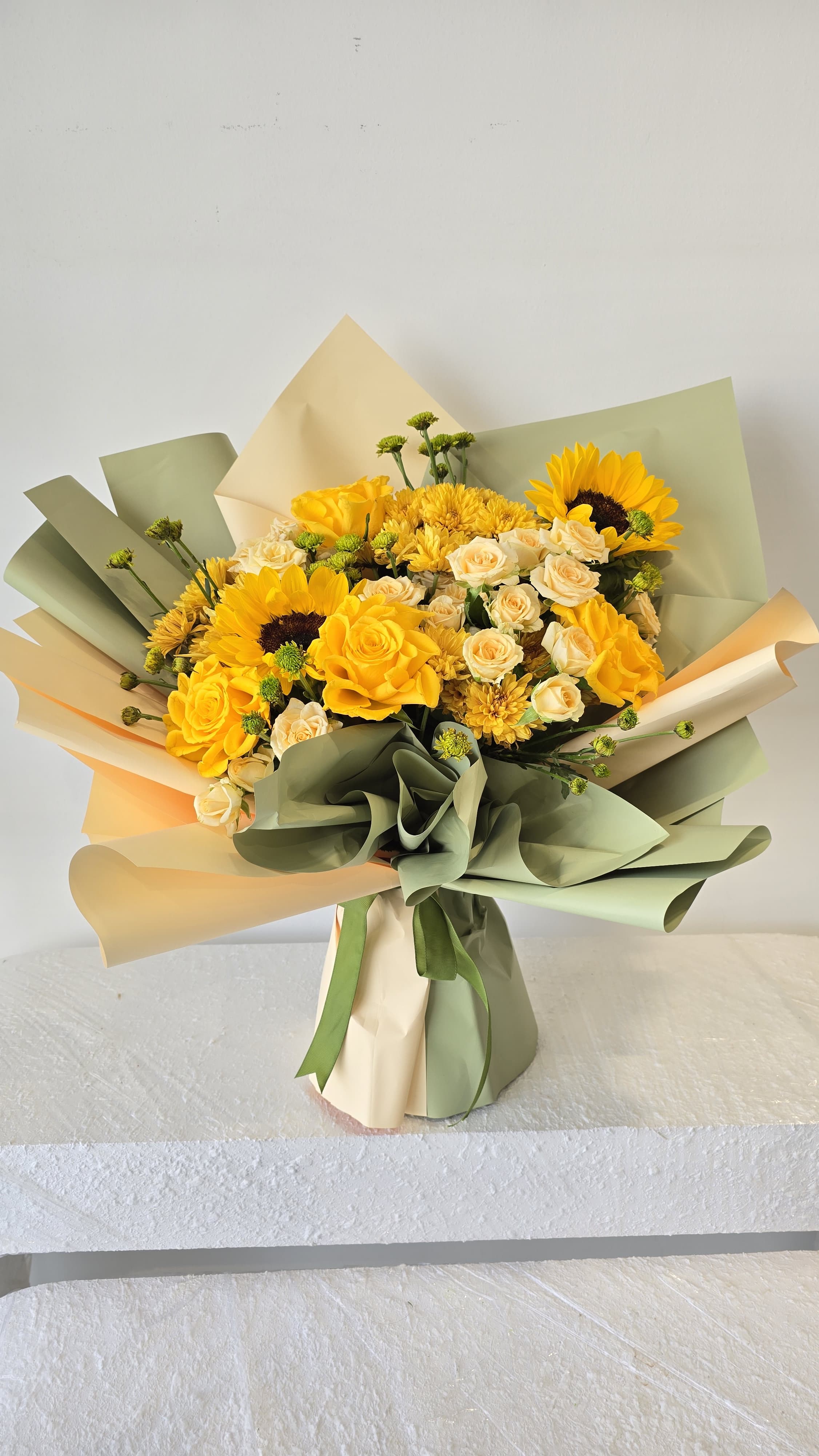 باقة دوار الشمس 🌻